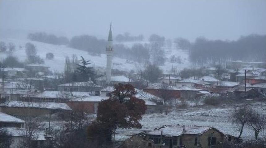 Kırklareli'de Kar Yağışı Başladı