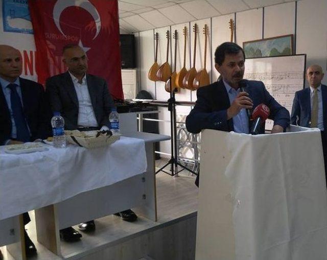 İstanbul Erzurum Dernekler Federasyonu’nda Ahmet Ağırman Güven Tazeledi