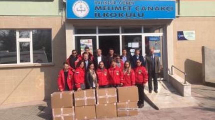 G&ouml;nen&rsquo;de 400 &Ouml;ğrenciye Yardım