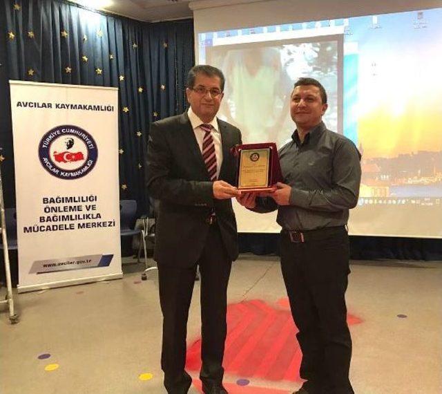 Rehber Öğretmenlere Bağımlılık Semineri: Öğrencilerinize Model Olun