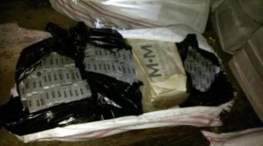 Kayseri&rsquo;De 196 Bin 500 Paket Ka&ccedil;ak Sigara Ele Ge&ccedil;irildi