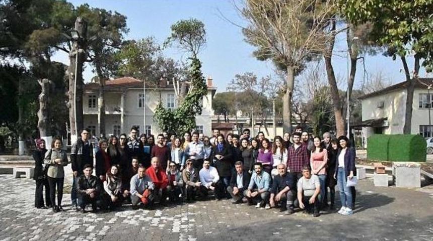 &Ouml;ğrenciler, Fak&uuml;lteye Izlerini Bıraktı