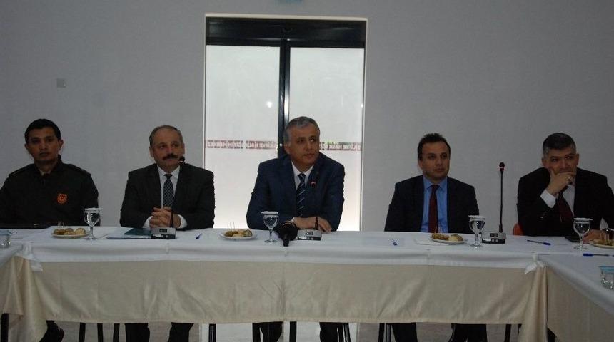 Kaymakam Cinbir: "halk Eğitim, Her Yerde Yapılabilmelidir"