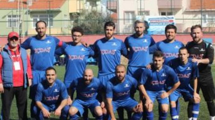 &Ccedil;anakkale Gen&ccedil; 1915 Spor Galibiyetle Tanıştı