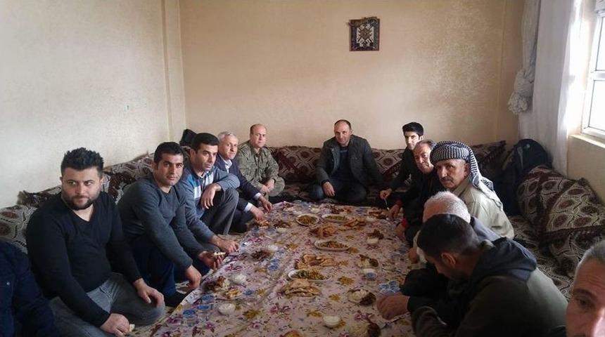 Koltuğa Oturmadan &Ccedil;alışmalara Başladı