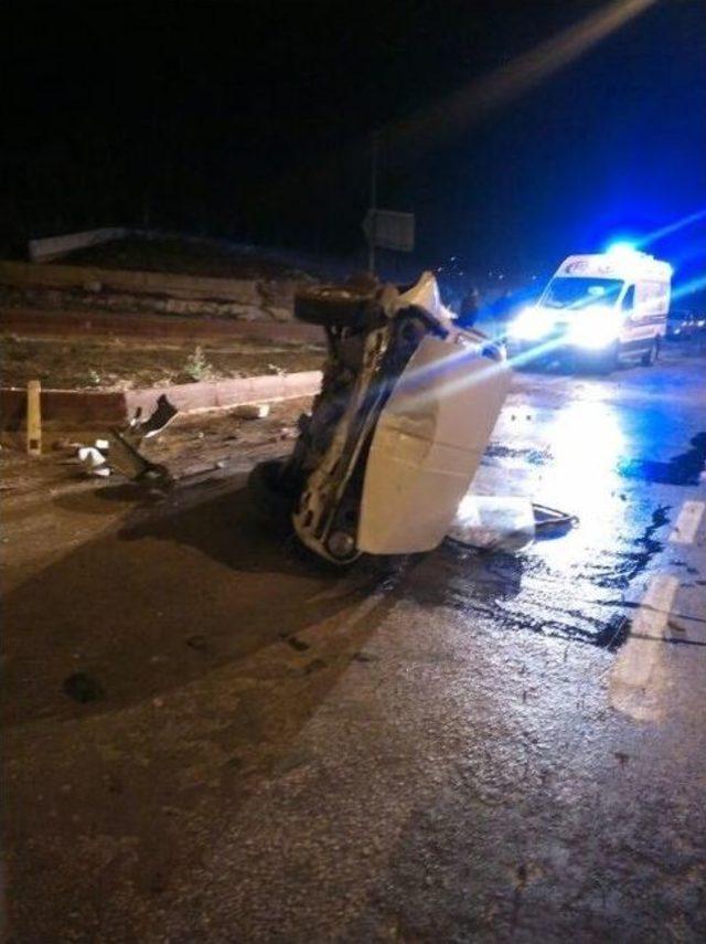 Tavşanlı’da Trafik Kazası, 8 Yaralı