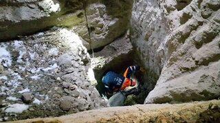 Aksaray’da 8 Metrelik Kuyuda Eşek Kurtarma Operasyonu