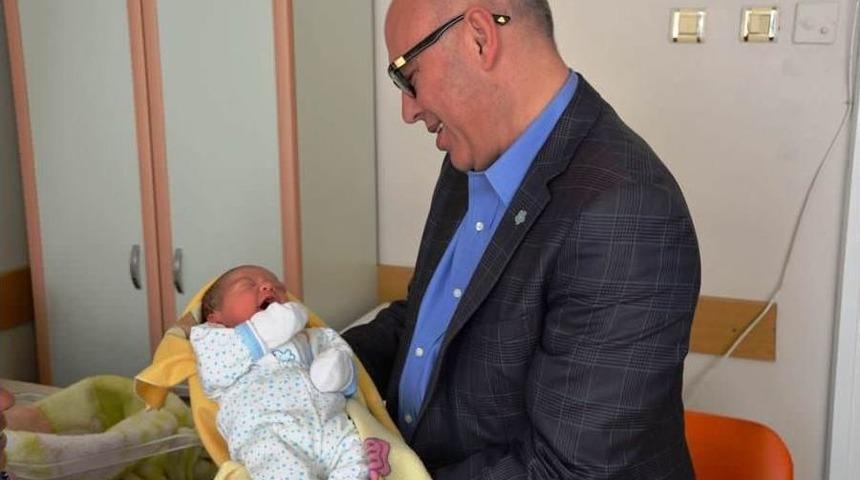 Başkan Eşkinat: &ldquo;amacımız, Sağlıklı Ve Mutlu Bir Nesil Yetiştirmek&rdquo;