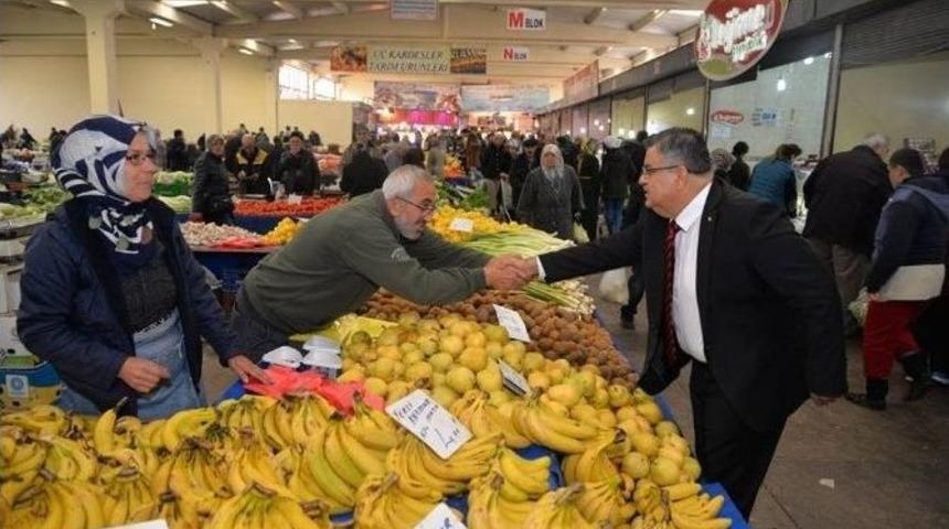 Belediye Başkanı Selim Yağcı&rsquo;dan Kapalı Pazar Ziyareti