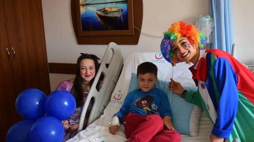 Manavgat&rsquo;ta Tedavi G&ouml;ren &Ccedil;ocuklara Palya&ccedil;o S&uuml;rprizi