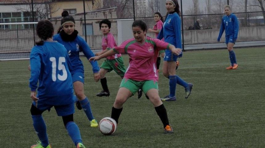 T&uuml;rkiye Kadınlar 3. Futbol Ligi 4. Grup