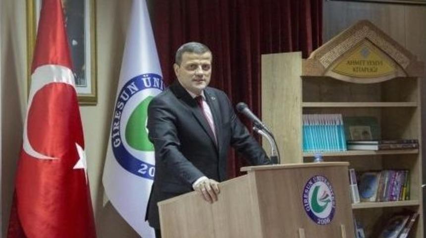 Hoca Ahmet Yesevi&rsquo;yi Anlamak