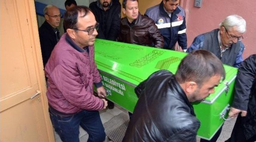 Cinayete Kurban Giden &Ccedil;iftin Cenazeleri Adli Tıp Kurumundan Alındı