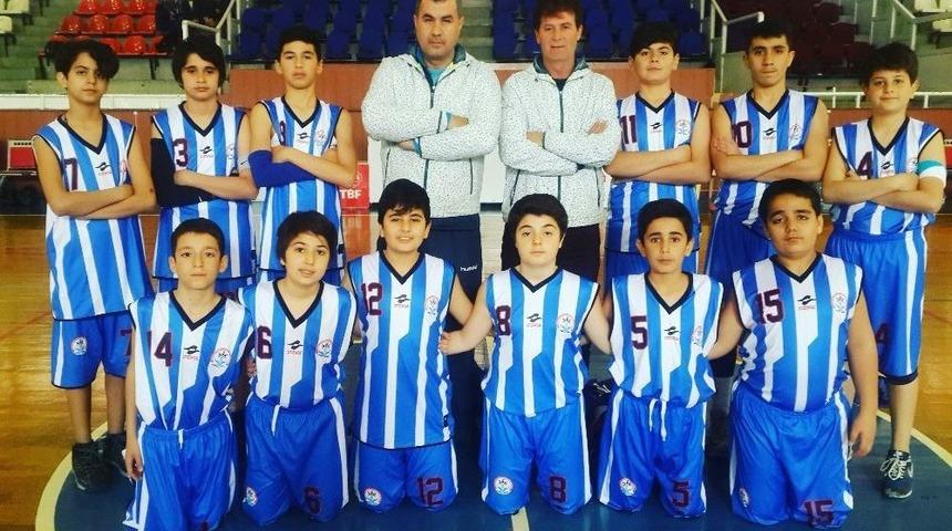 T&uuml;rkiye Petrolleri Ortaokulu Takımı B&ouml;lge Birincisi Oldu