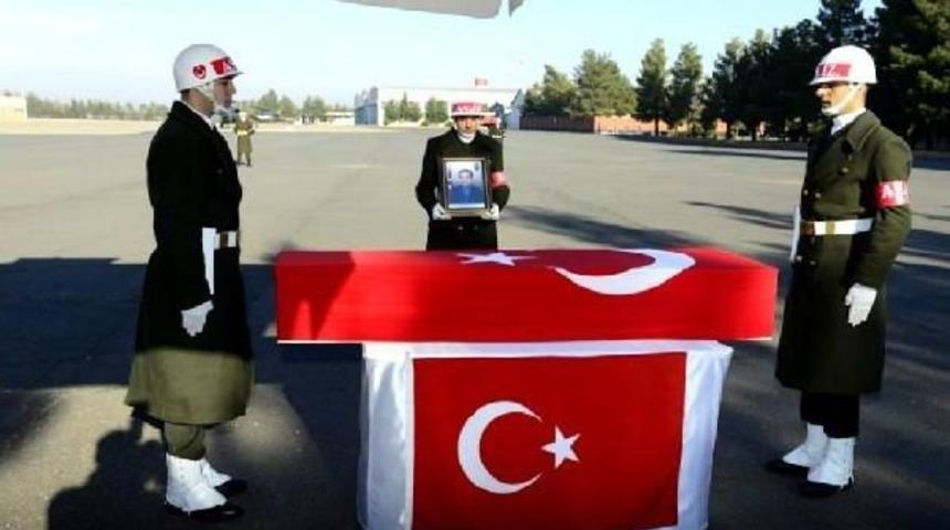 Silvan'da Şehit Olan Korucusu Bekler'e Uğurlama T&ouml;reni