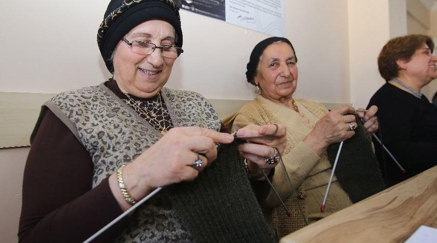 &Ccedil;ankayalı Kadınlardan Hakkari&rsquo;ye G&ouml;n&uuml;l &Ouml;rg&uuml;s&uuml;