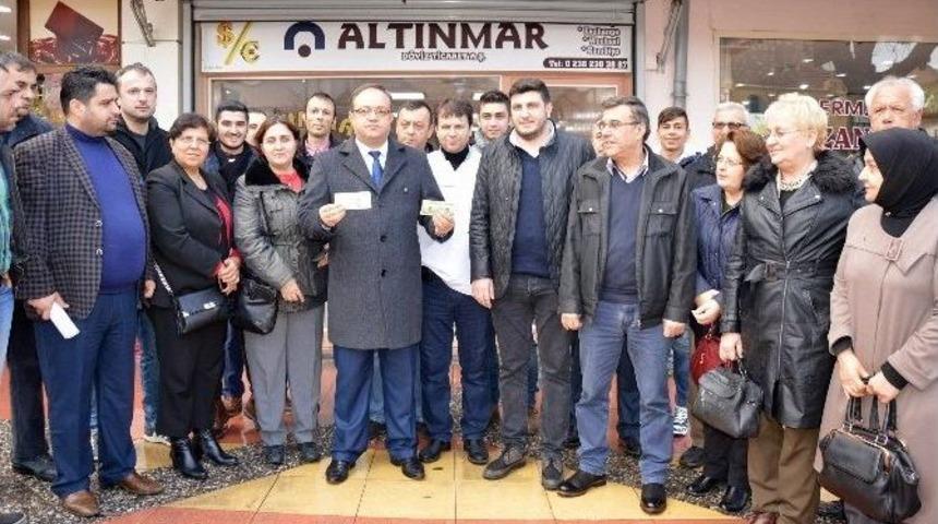 Ak Parti&rsquo;den Dolar Bozma Kampanyası