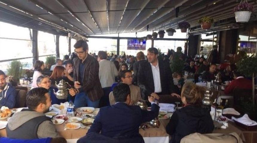 Siyasi Danışmanlar Buluştu