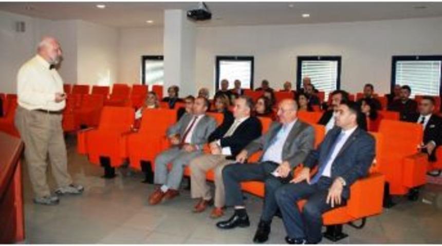 İzmit&rsquo;te Personele Y&ouml;nelik Eğitimler S&uuml;r&uuml;yor