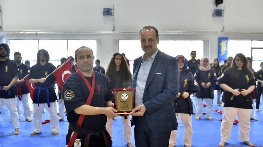 Akg&uuml;l&rsquo;den Şampiyon Sayokancılara Ziyaret