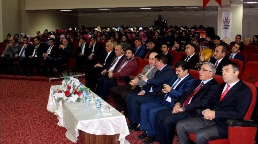 Eğitim Ve &Ouml;ğretimde Yenilik&ccedil;ilik &Ouml;d&uuml;lleri