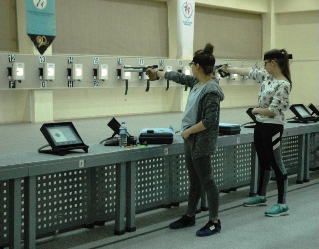 (&ouml;zel Haber) T&uuml;rkiye&rsquo;nin Yeni Atıcıları Bu Poligonda Yetişiyor