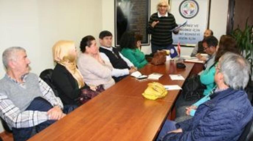 Eskişehir Kent Konseyi Gönüllülük Eğitimlerine Başladı