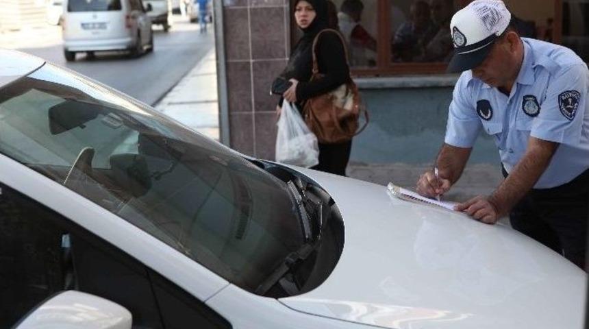 Bayraklı&rsquo;da Yanlış Parka İzin Yok