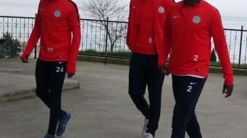 &Ccedil;aykur Rizesporlu Kweuke'nin Acı G&uuml;n&uuml;