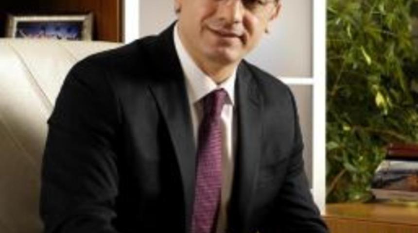 Vin&ccedil;, &Uuml;zerine Devrildiği Okulun &Ccedil;atısını Yıktı Ek (3)