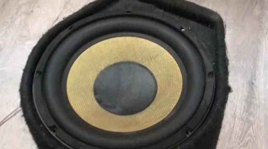 M&uuml;zik Sistemi Kolonundan 10 Kilogram Esrar &Ccedil;ıktı