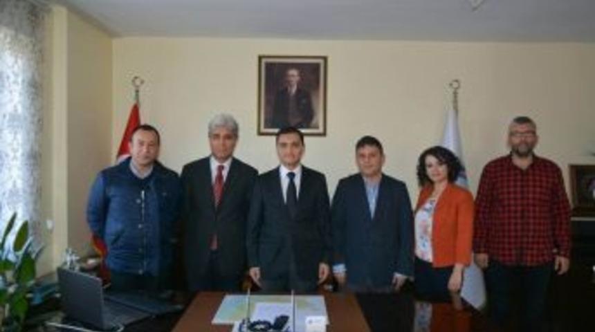 Yıldızeli Meslek Y&uuml;ksekokulu M&uuml;d&uuml;r&uuml; Yıldız&rsquo;dan, Kaymakam Pınar&rsquo;a Ziyaret