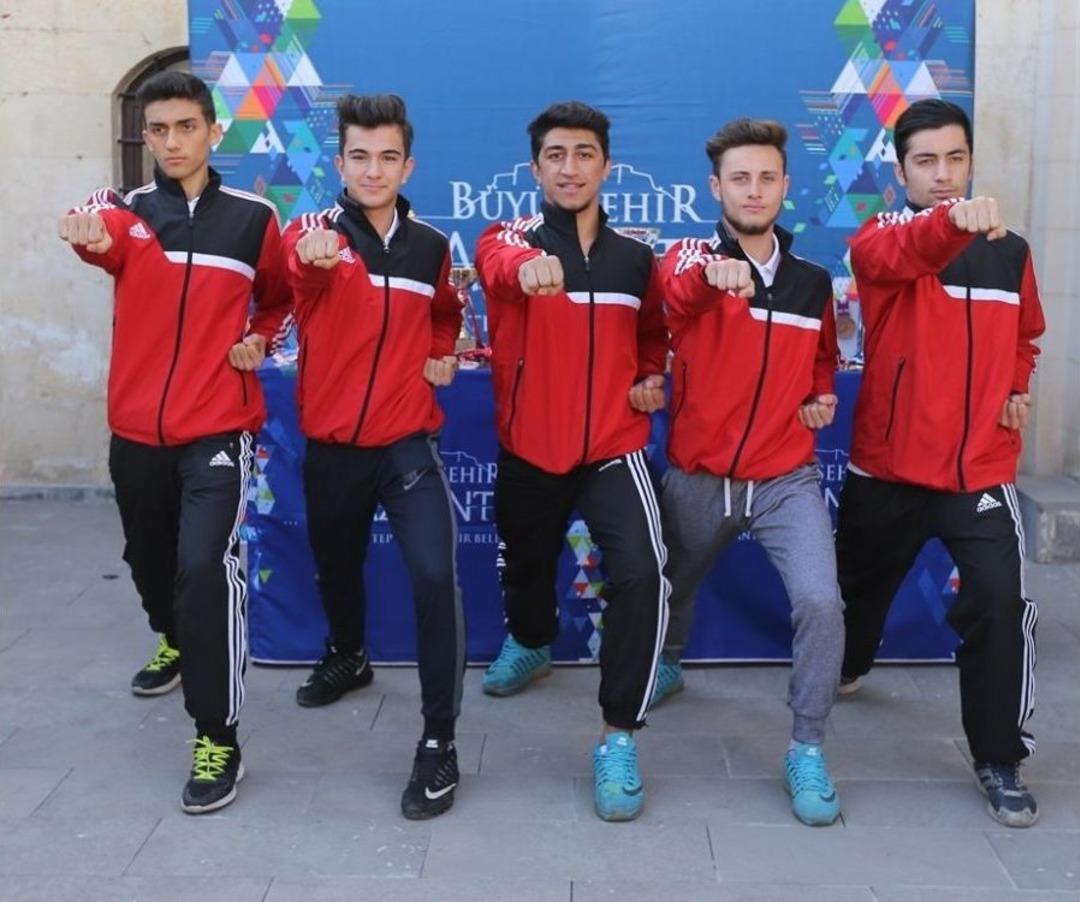 B&uuml;y&uuml;kşehir&rsquo;in Şampiyon Sporcuları