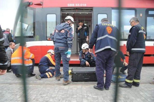 Tramvayın Altında Kalarak Hayatını Kaybetti