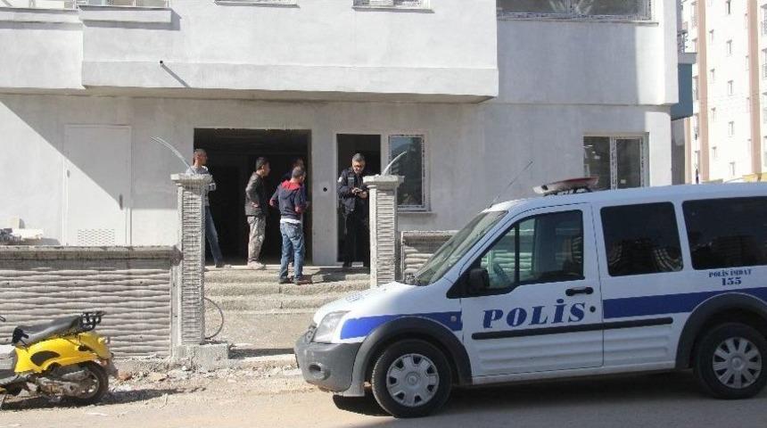 M&uuml;teahhidin Sır &Ouml;l&uuml;m&uuml;