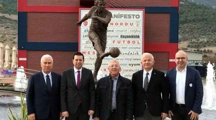 Altınordu'da Tesis Zirvesi