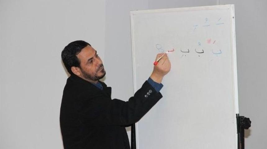 Kılavuz Dil Akademisi&rsquo;nde Yabancı Dil Derslerine İlgi B&uuml;y&uuml;k