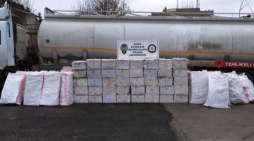 Batman&rsquo;da 55 Bin 977 Paket Ka&ccedil;ak Sigara Ele Ge&ccedil;irildi