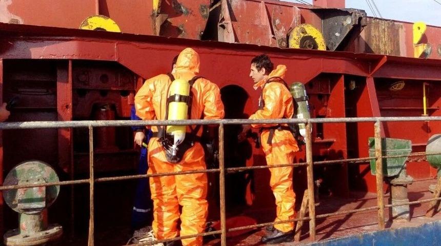 Y&uuml;k Gemisinde Ş&uuml;pheli &Ouml;l&uuml;m