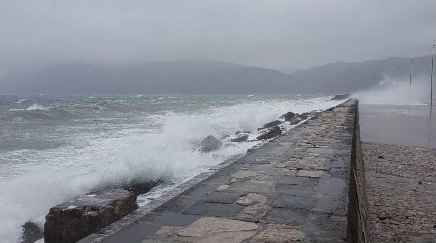 Amasra&rsquo;da Dev Dalgalar