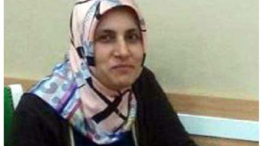 Servis Otob&uuml;s&uuml;n&uuml;n Altında Kalan Kadın Hayatını Kaybetti (2)- Yeniden