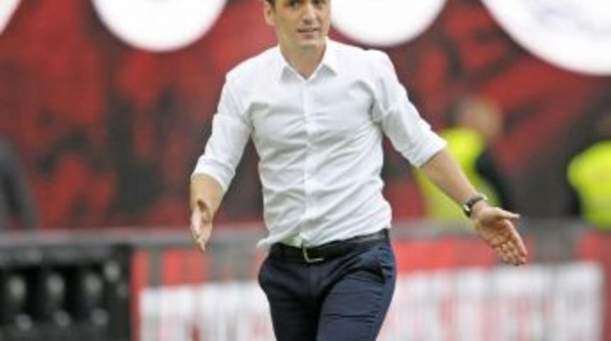 &Ouml;mer Toprak Ve Hakan &Ccedil;alhanoğlu&rsquo;na T&uuml;rk Teknik Adam