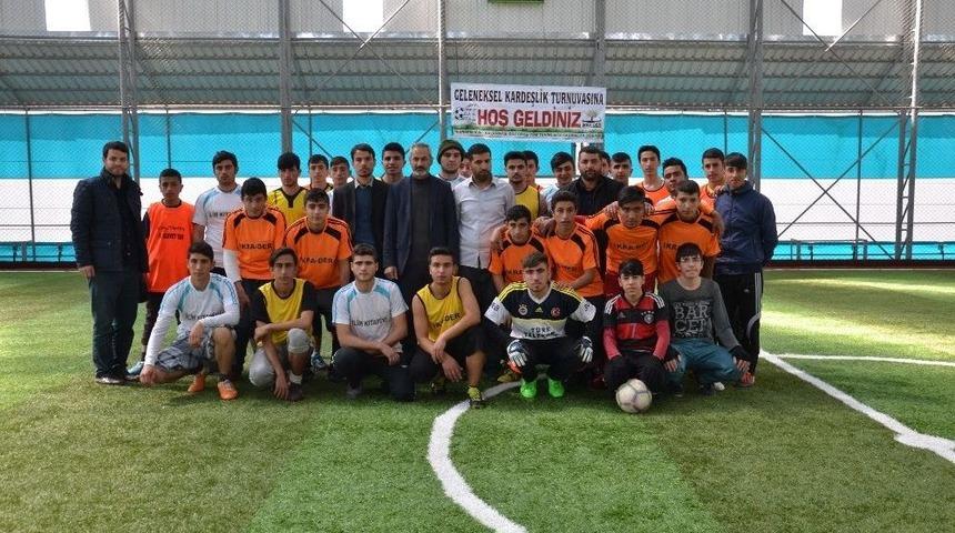 Siverek’te Liseler Arası Kardeşlik Turnuvası Düzenlendi