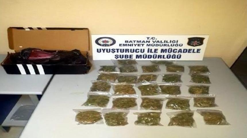 Baklava Dilimine Gizlenen Uyuşturucu Polisi De Şaşırttı