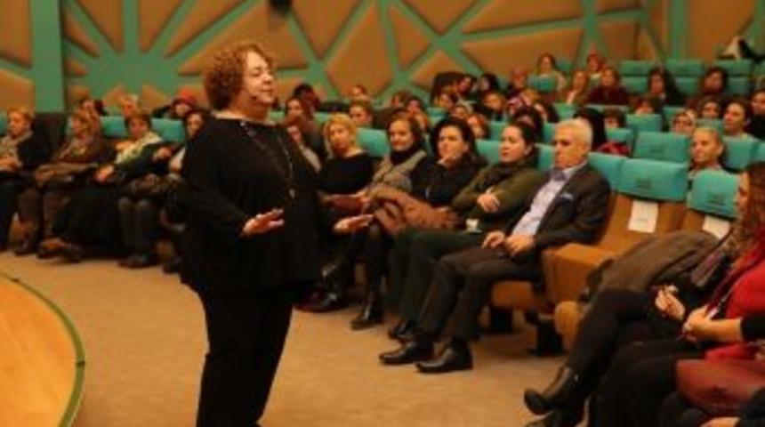 Mine Soysal Kadınlarla Buluştu