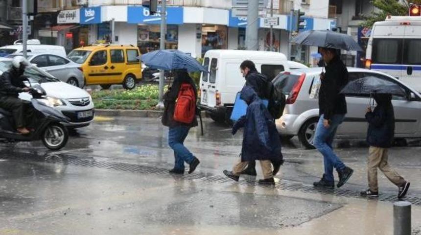 İzmir'de 2 G&uuml;nde Metrekareye 85 Kilo Yağış D&uuml;şt&uuml;