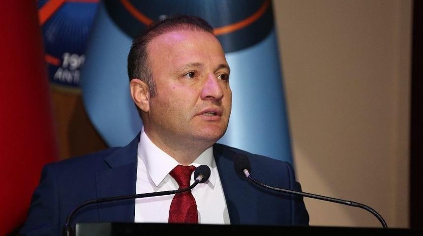 A&uuml; &lsquo;9. Ulusal Girişimcilik Zirvesi&rsquo; Başladı