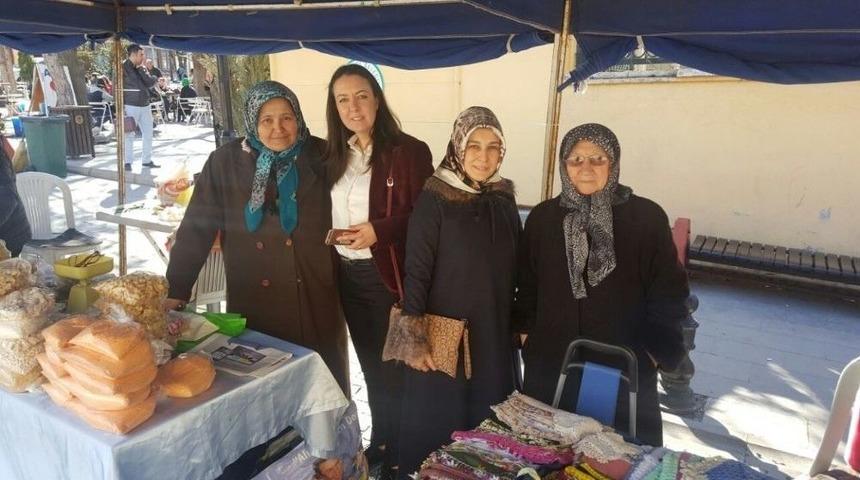 Başkan Yal&ccedil;ın, Kadın Esnafı Ziyaret Etti