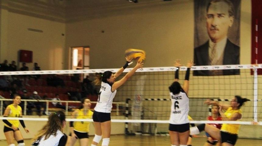 &Ccedil;anakkale Biga &Ccedil;i&ccedil;ekliderespor 2. Lige &Ccedil;ıktı