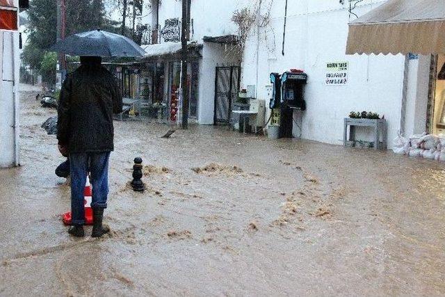 Bodrum Sular Altında